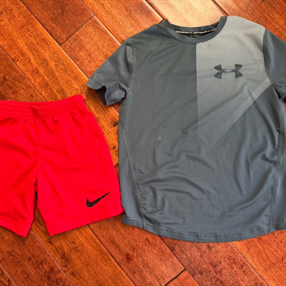 Under armour boys size YSM shirt and Nike size 6 shorts set